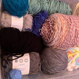 Mystery yarn packs